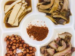 -土连锅·现熬养生汤锅(梁家巷店)
