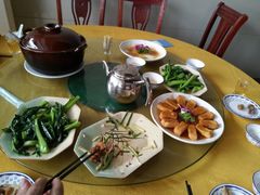 -正宗鸡饭粤香酒家(朱村店)