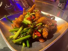 蒜苔炒鸡抓-令狐冲·炭烤活鱼(宝龙店)