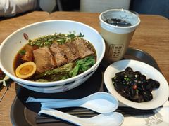 -康師傅私房牛肉面(浦机三店)