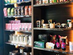 零售区-星巴克(汇京国际广场店)