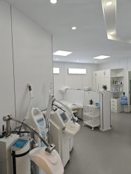 -蕾特恩专业祛痘国际连锁