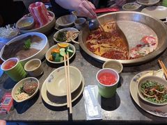 -小龙坎火锅(湖滨银泰in77店)