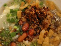 -张公桥美食街