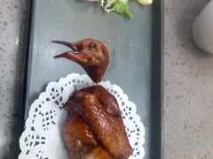 -郑猛记石岐鸽主题餐厅(长江店)