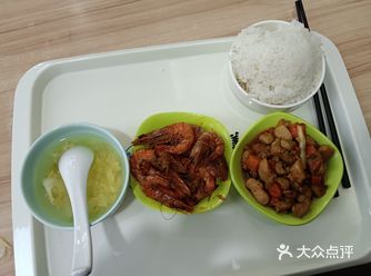 人生的路，充满回忆。 一顿晚餐时间也可以满满的回忆:
