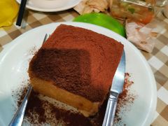 -新大咀港式茶餐厅(宝山万达店)