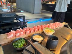 -辣伍鲜毛肚老火锅(元一店)