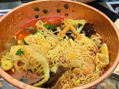 -成都你六姐·牛肉冒菜(城市集市合生汇店)