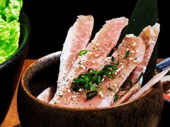 猪颈肉-二午一食创意日式料理(温泉步行一街店)
