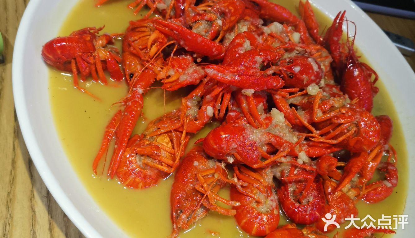 老板人也特别好,特别推荐避风塘牛蛙