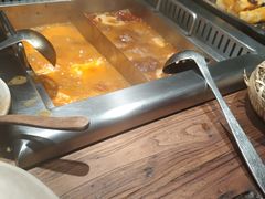 -老牌坊云南鱼豆花火锅(嵩山店)