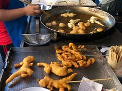 -恐龍造型油條