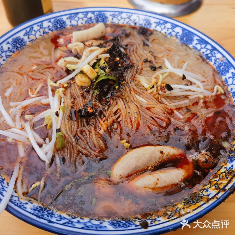 华阳肥肠粉老店