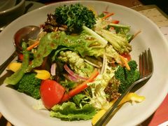 松山青芥醋沙律-Lia Cafe Bar Restaurant松山咖啡屋
