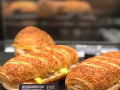 -星巴克臻选(济南恒隆店)