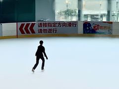 -冠军冰场CHAMPION RINK(凯德广场店)