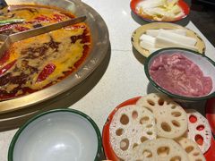 -叁口煮老火锅(东升店)