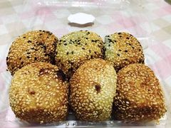 -白玉兰食品(汇联商厦店)