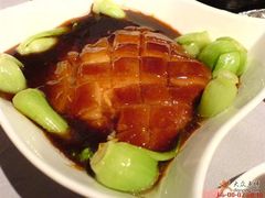 肉肉，朋友觉得都是fat，么7-御花园·粤菜·海鲜火锅(中山公园店)