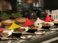 -飨食汇全日制餐厅·昆山皇冠假日酒店(九方店)