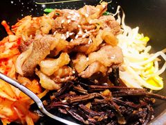 牛肉石锅饭-厚贞日式烤肉(龙之梦店)