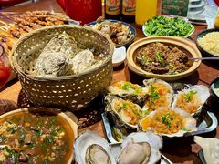 -蚝堡海鲜·威海菜·海肠捞饭·烧烤·亚洲吃蚝公司(幸福门店)