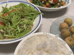 -小菜园新徽菜(合肥天鹅湖万达店)
