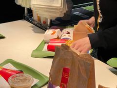 -麦当劳(卫星广场店)