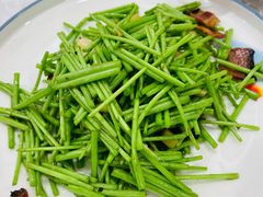 篱蒿炒腊肉-九头鸟酒家(四道口店)