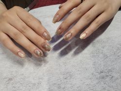 -爱空间美睫健康美甲