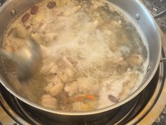 -一席地·本地鸡窝·杭帮鸡火锅(萧山银隆百货店)