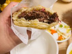 -闫家驴肉老店(华电一校店)