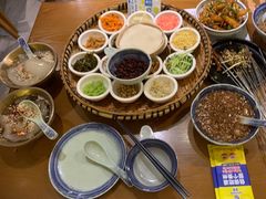 -包整·丝娃娃(一览甲秀楼风景店)