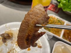 -山焱·炭火自助烤肉(周浦万达店)