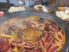 -黄潇洒老火锅(九眼桥宏济巷店)