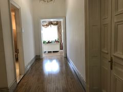 -南京双门楼宾馆(盐仓桥地铁站阅江楼店)