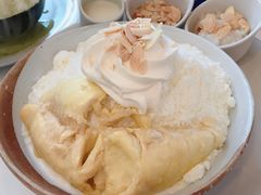 榴莲雪冰-Cheevit Cheeva(Sirimangkalajarn)