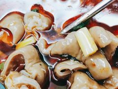 张家巷胖肥肠-张家巷胖哥肥肠·三十年老店(原工人村菜市店)