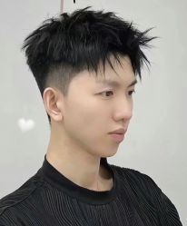 -米娜男士新国潮理发馆