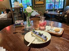 -黑草莓(重庆路店)