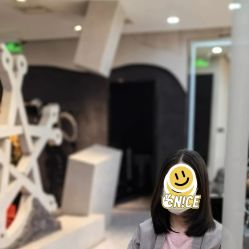 -TOP HAIR SALON