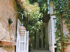 -Seraser Fine Dining Restaurant