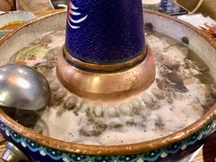 -毛辣果·贵州红酸汤牛肉火锅(西单店)