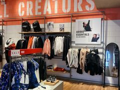 -adidas(正佳广场店)