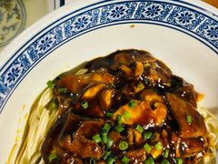 -沪西老弄堂面馆(定西路店)