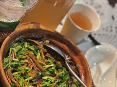 鳝鱼煲仔饭-熠盛粤味·顺德桑拿鸡(永康路店)
