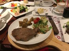 -斗牛士牛排(南京东路店)