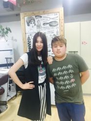 -镁连社·美联社