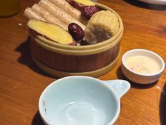 -三个渔夫·蒸汽海鲜(小白楼店)